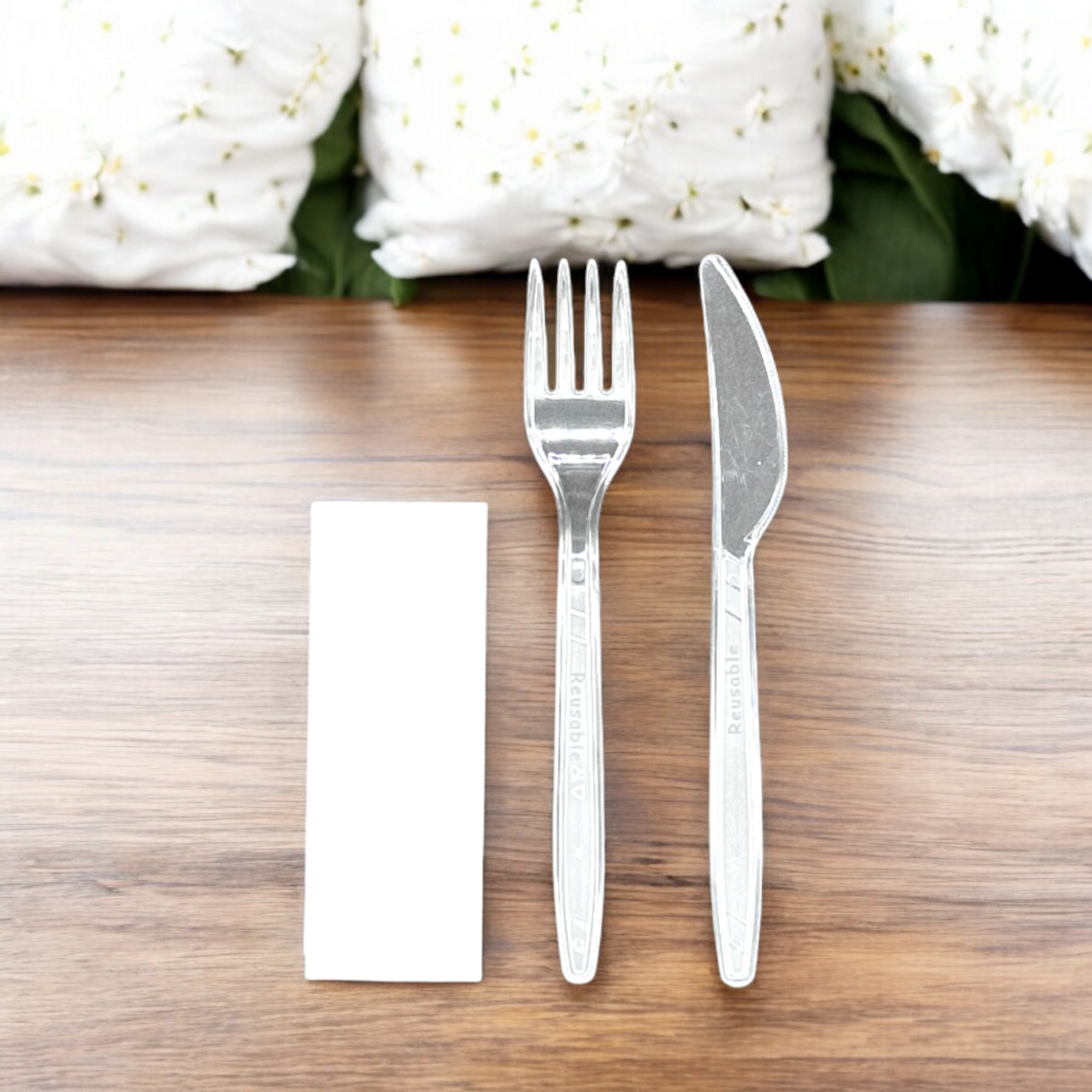 Kit 3/1 fourchette 180 mm + couteau 180 mm en plastique cristal réutilisable + serviette 2 plis